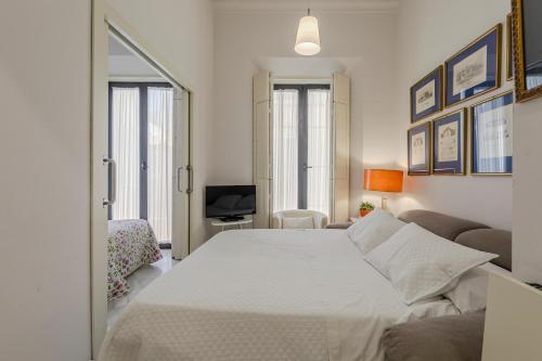 Apartamento de 1 dormitorio con balcón del hotel Sevilla Home Center. Foto 10