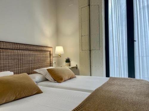 Apartamento de 1 dormitorio con balcón del hotel Sevilla Home Center. Foto 14