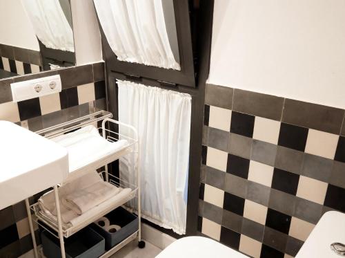 Apartamento de 1 dormitorio con balcón del hotel Sevilla Home Center. Foto 21