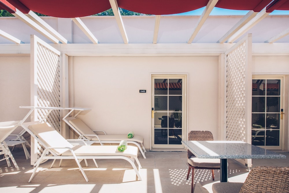 Double Deluxe Superior del hotel Heritage Grand Perast By Rixos. Foto 2