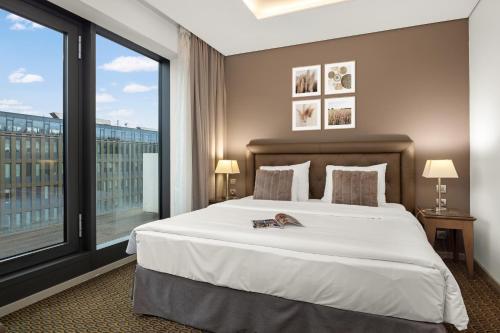Habitación Doble con balcón - 1 o 2 camas del hotel Royal Prague. Foto 11