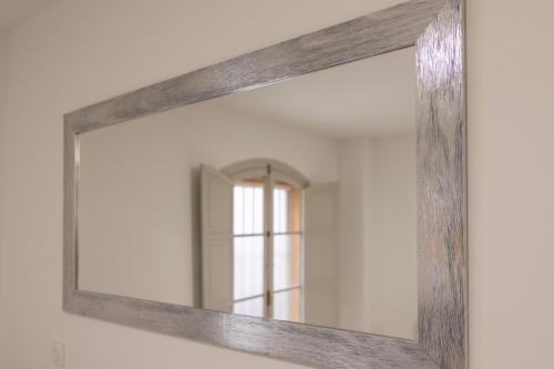 Apartamento de 1 dormitorio del hotel Reservaloen Plaza del Salvador. Foto 14