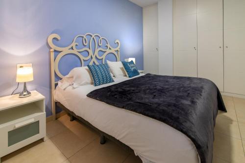 Apartamento de 1 dormitorio del hotel Reservaloen Plaza del Salvador. Foto 9