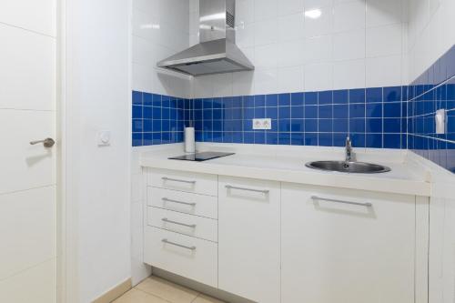 Apartamento de 1 dormitorio del hotel Reservaloen Plaza del Salvador. Foto 16