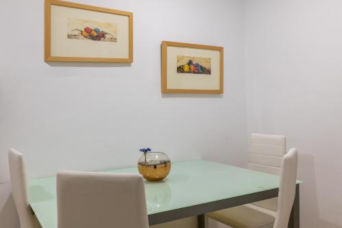 Apartamento de 1 dormitorio del hotel Reservaloen Plaza del Salvador. Foto 17