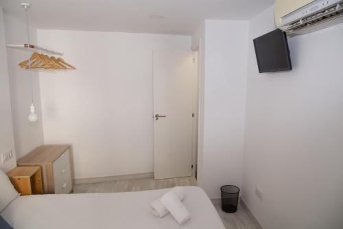 Habitación Doble con vista interior del hotel The Nomad. Foto 2