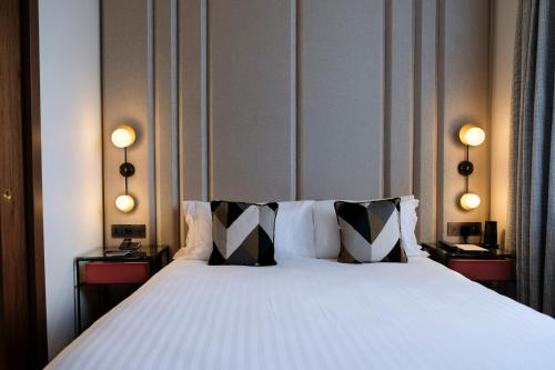 Habitación Doble Estándar del hotel Maison Breguet. Foto 1