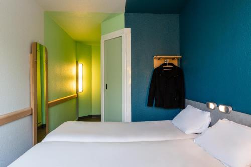 Habitación Doble - 2 camas del hotel ibis budget Paris Porte de Vincennes. Foto 8