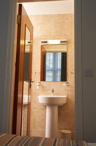 Habitación Doble - 2 camas del hotel Luna Simone. Foto 5