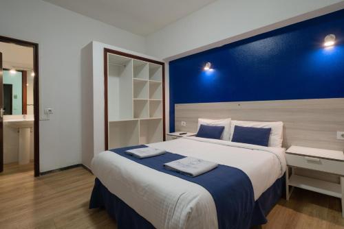 Habitación Doble con baño privado - 1 o 2 camas del hotel San Gines. Foto 18