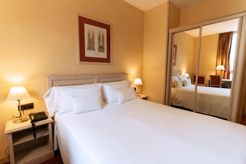 Habitación Doble Económica del hotel Sunhotel Aston. Foto 4
