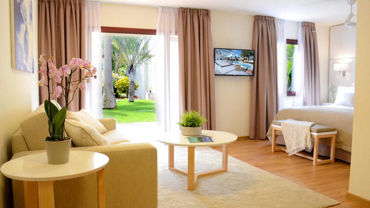 Junior suite Premium Solo Adultos del hotel Alua Suites Fuerteventura - All Inclusive. Foto 1