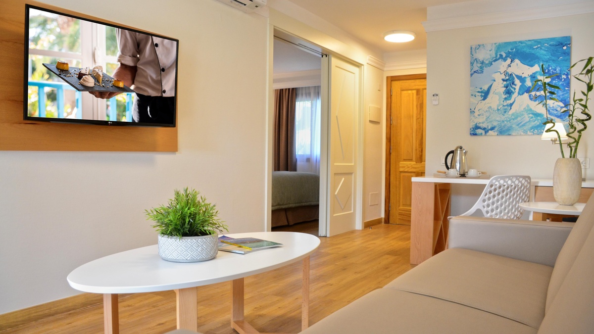 Suite 1 dormitorio del hotel Alua Suites Fuerteventura - All Inclusive