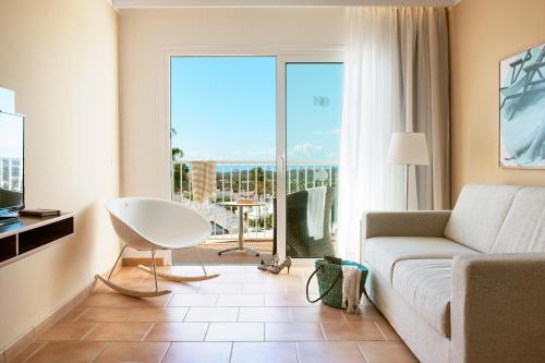 Estudio del hotel Sunprime Resort Atlantic View Suites & Spa. Foto 5