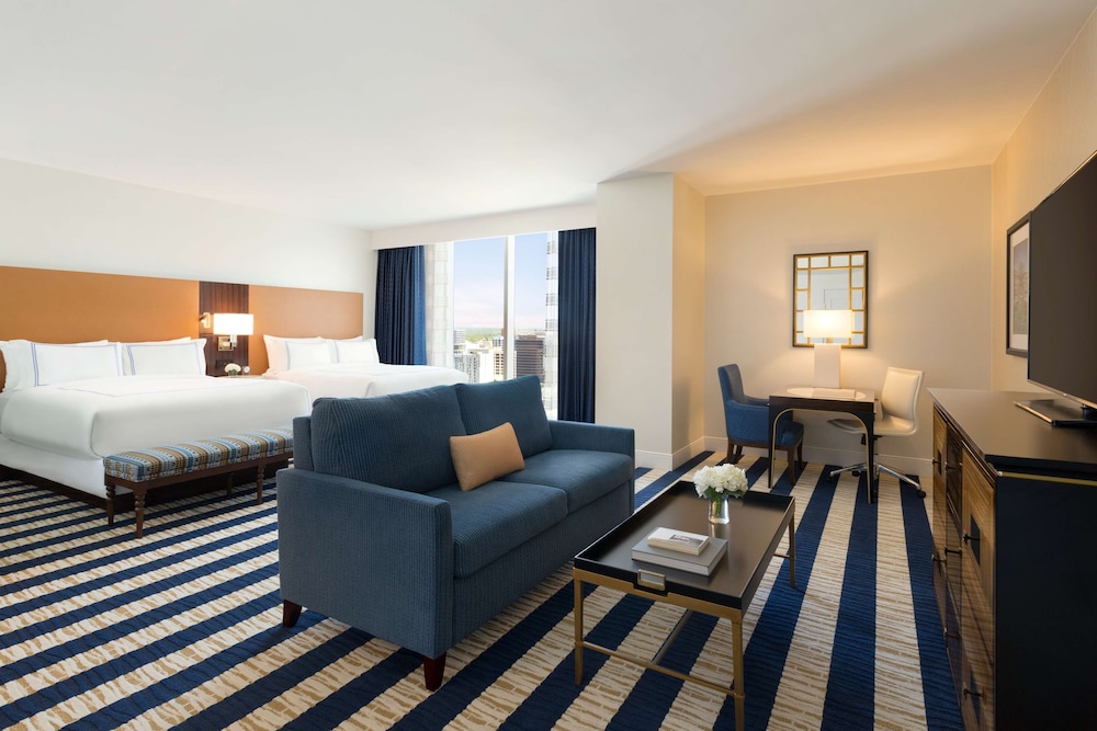 Suite junior, 2 camas de matrimonio del hotel Fairmont Austin. Foto 3
