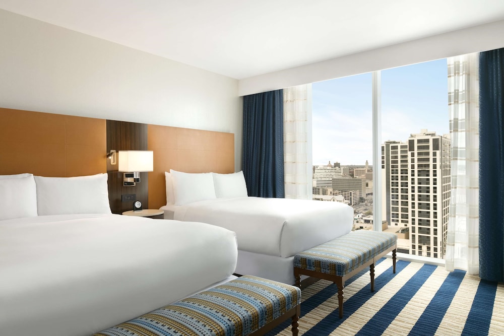 Suite junior, 2 camas de matrimonio del hotel Fairmont Austin. Foto 5