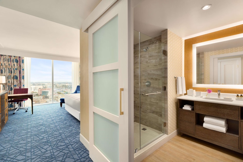 Suite, 1 cama de matrimonio grande (Studio) del hotel Fairmont Austin. Foto 5