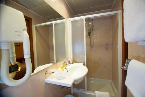 Habitación Doble Quality con cama supletoria - 1 o 2 camas del hotel Berna