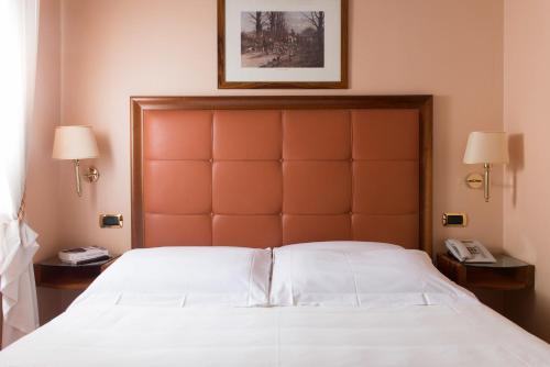Habitación Doble Quality con cama supletoria - 1 o 2 camas del hotel Berna. Foto 3