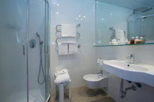 Habitación Doble Superior - 1 o 2 camas del hotel Berna. Foto 4