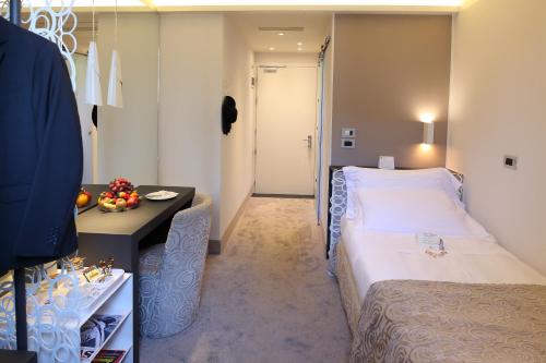 Habitación Individual Superior del hotel Berna. Foto 8