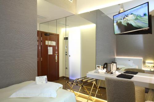 Habitación Individual Superior del hotel Berna. Foto 10