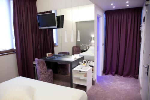 Habitación Individual Superior del hotel Berna. Foto 12