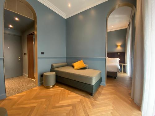 Habitación Triple Deluxe del hotel Berna