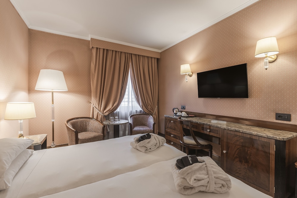 Habitación Deluxe, 2 camas individuales del hotel Doria Grand. Foto 3