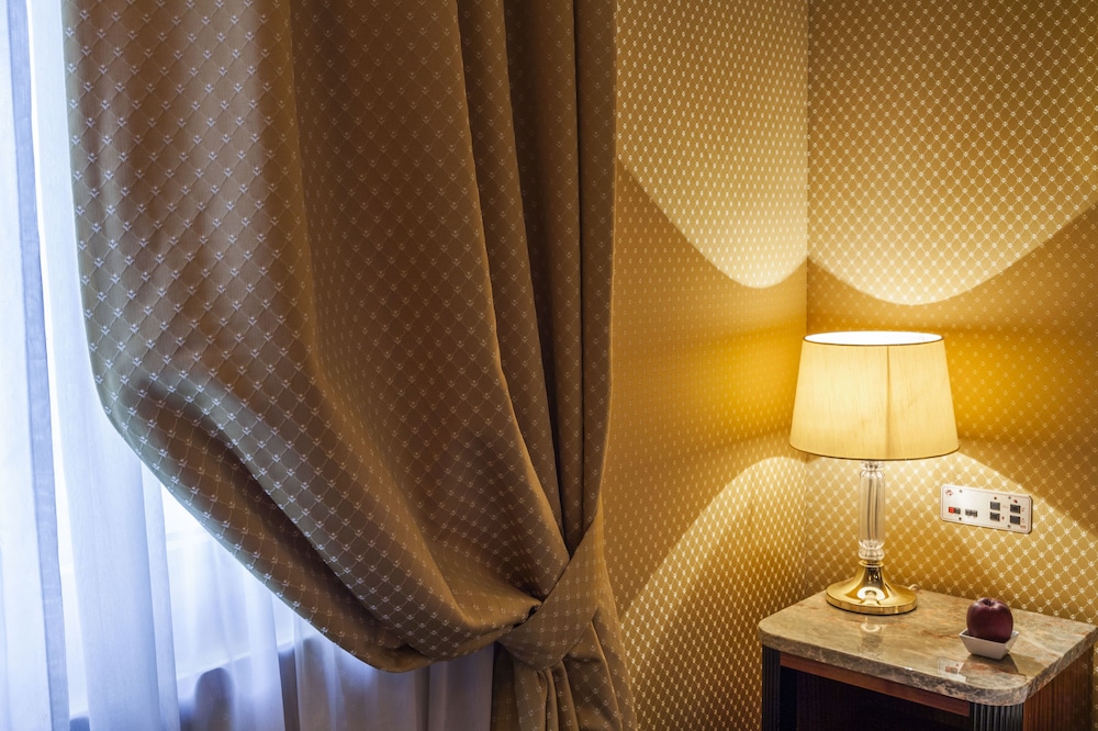 Habitación clásica del hotel Doria Grand. Foto 5