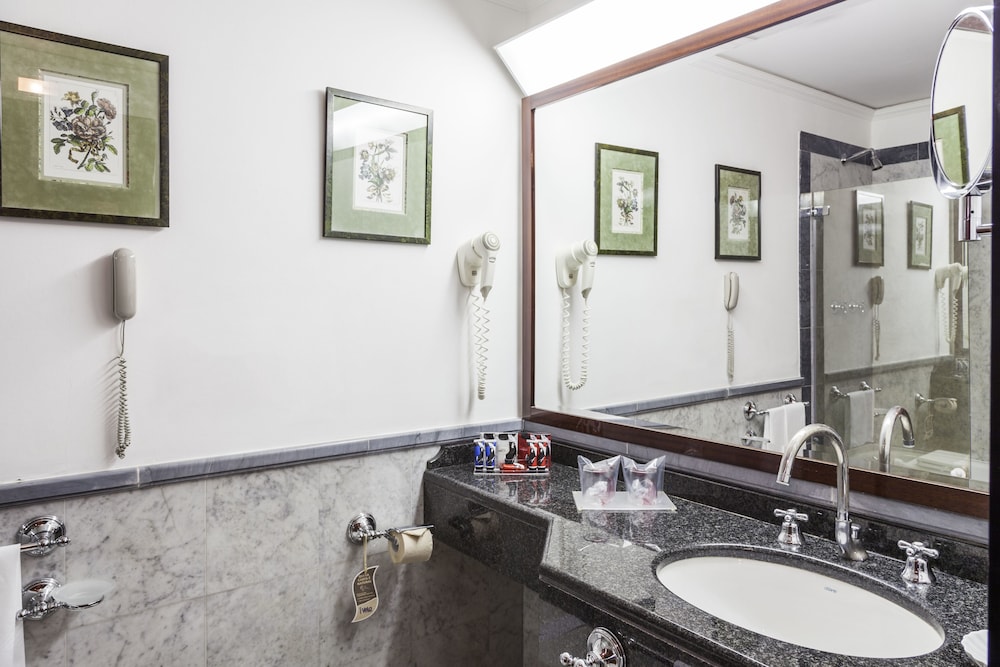 Habitación clásica del hotel Doria Grand. Foto 10