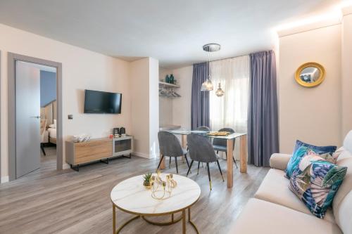 Apartamento Deluxe - Anexo del hotel Palacete De Alamos. Foto 13