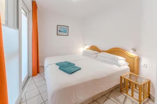 Apartamento con vistas al mar del hotel R2 Maryvent Beach Apartaments. Foto 2