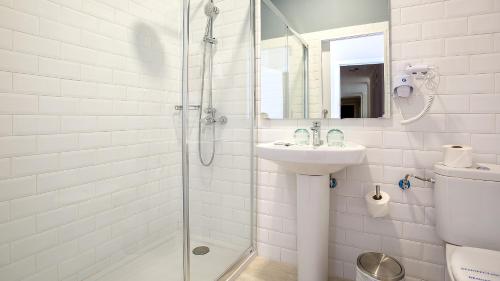 Double Room Exterior del hotel Madrid. Foto 8