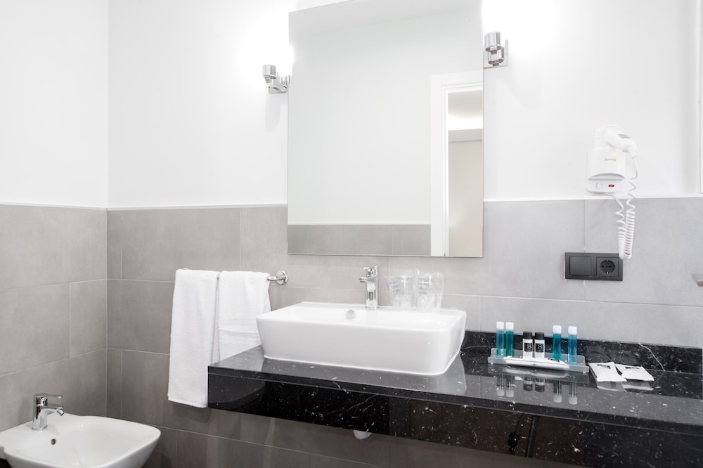 Habitación con 1 cama doble o 2 individuales del hotel Itaca Artemisa by Soho Boutique. Foto 11