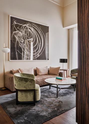 Suite del hotel Mercer Sevilla. Foto 1