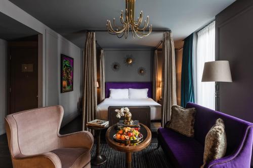 Suite con terraza del hotel The Mandrake