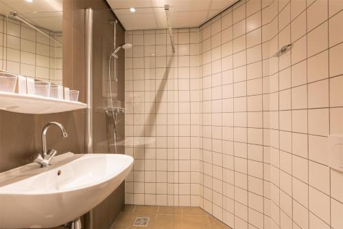 Habitación Doble Confort del hotel Best Western Amsterdam. Foto 4
