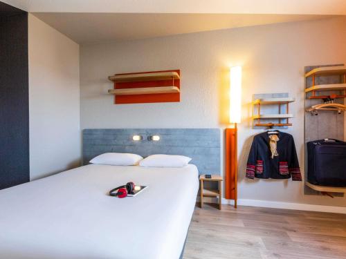 Habitación Doble Estándar del hotel Ibis Budget Paris Porte D' Italie Ouest. Foto 1
