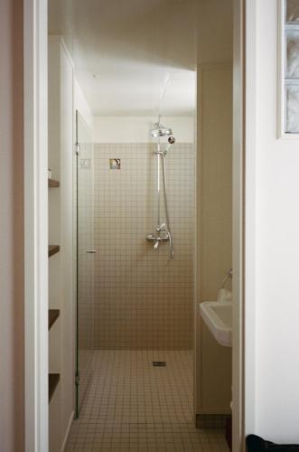 Habitaciones conectadas del hotel Victor Massé. Foto 1