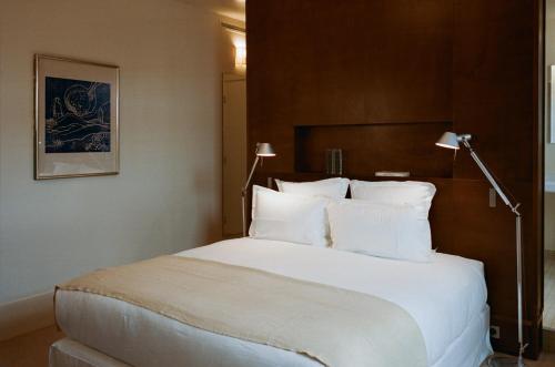 Habitación Deluxe del hotel Victor Massé. Foto 4