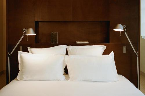 Habitación Deluxe del hotel Victor Massé. Foto 5