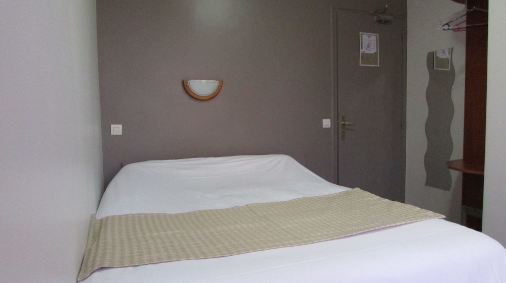 Habitación doble del hotel Choisy. Foto 4