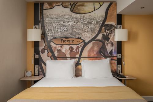 Habitación Doble Clásica del hotel Mercure Paris 9 Pigalle Sacre-coeur. Foto 3