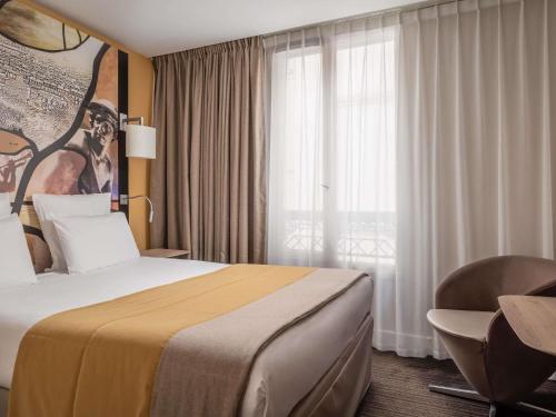 2 chambres supérieures attenantes del hotel Mercure Paris 9 Pigalle Sacre-coeur. Foto 8