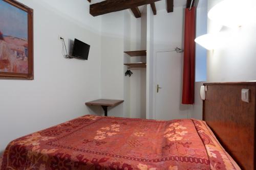 Habitación Doble Deluxe del hotel Residence de Bourgogne. Foto 9
