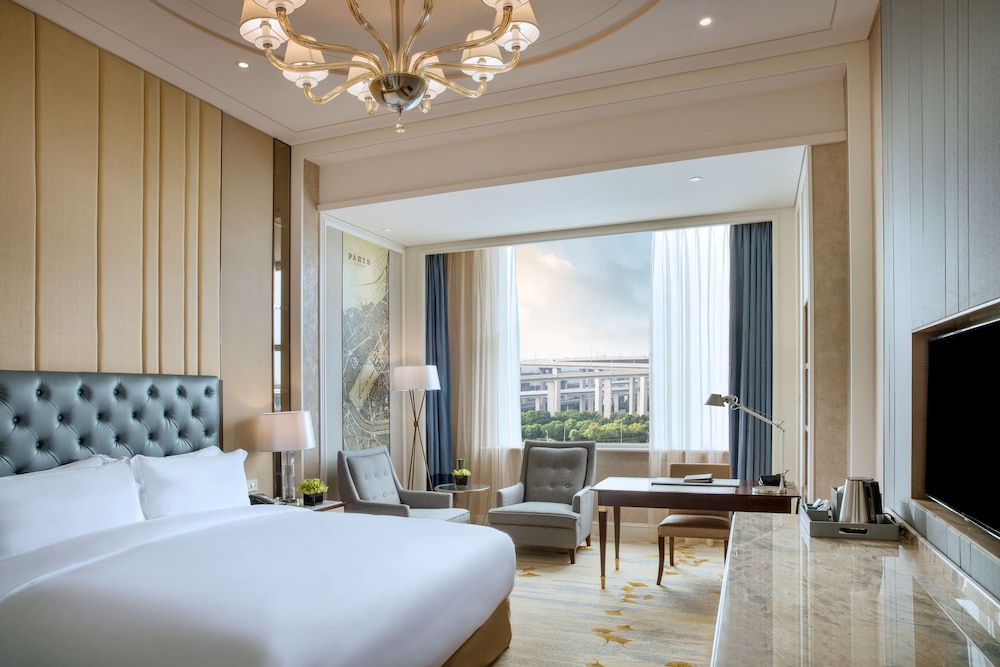 Habitación superior, 2 camas individuales del hotel Sofitel Shanghai Hongqiao. Foto 14