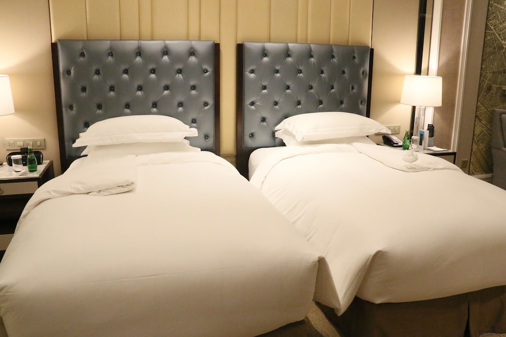 Habitación de lujo, 2 camas individuales del hotel Sofitel Shanghai Hongqiao. Foto 3