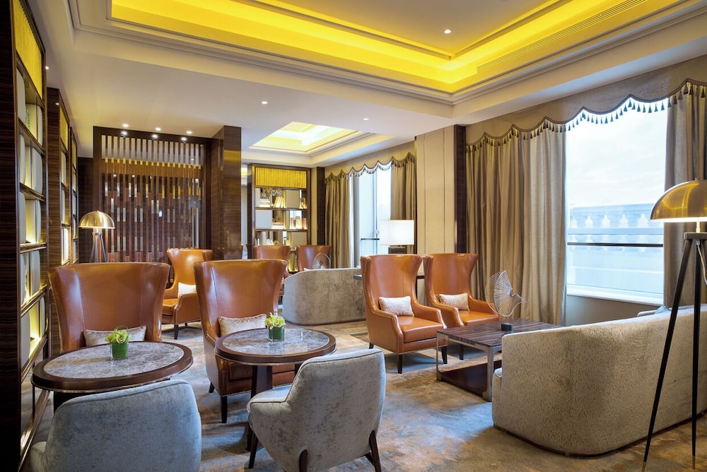 SUITE JUNIOR, 1 Cama King Size del hotel Sofitel Shanghai Hongqiao. Foto 25