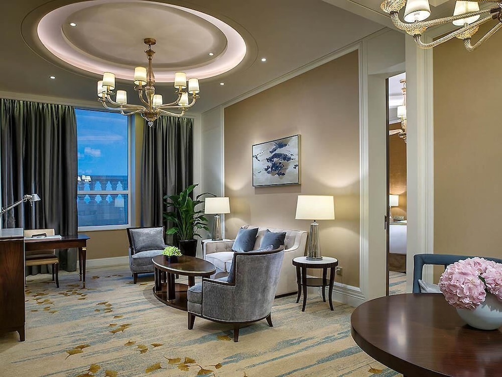 SUITE PRESTIGE, Acceso Club Millésime, 1 Cama King Size del hotel Sofitel Shanghai Hongqiao. Foto 8